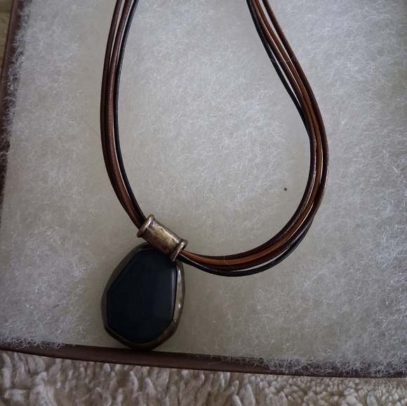 Silpada Brown Leather With Blue Jade Stone - Picture 2 of 3
